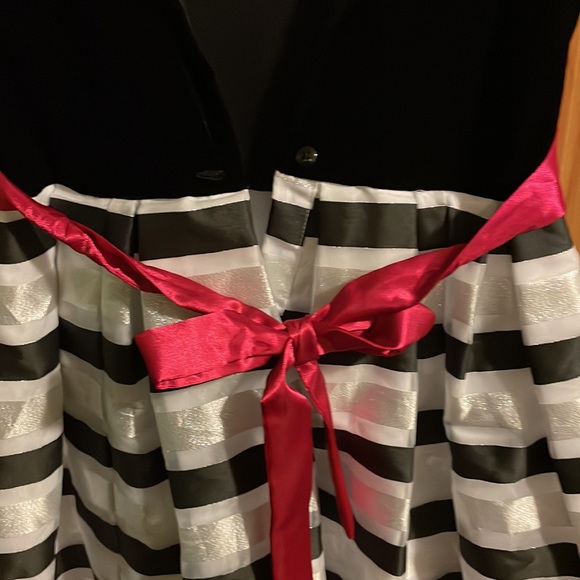 Christmas dress - Picture 4 of 4